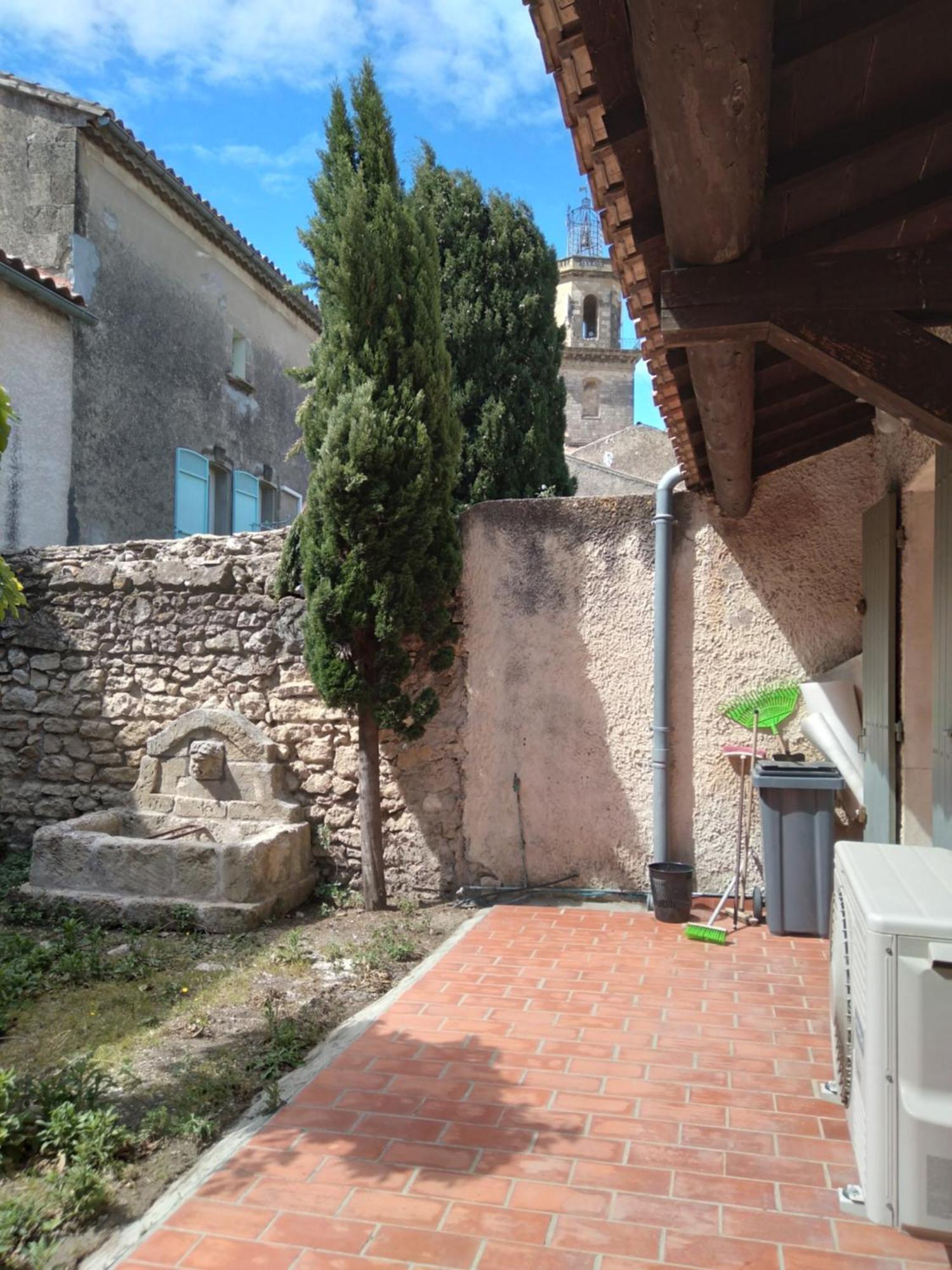 Maison De Village Avec Jardin Dans Centre Historique Eyguières 外观 照片